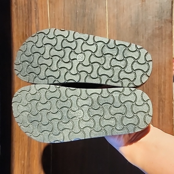 Ann Marie Girls Fashion Slide Buckle Sandals - Picture 3 of 10